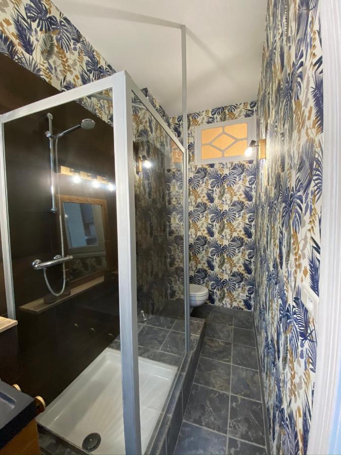 A La Villa Perroy Les Chambres Sont Spacieuses Et Les Petit-Dejeuners Offerts Dunkirk Exterior photo